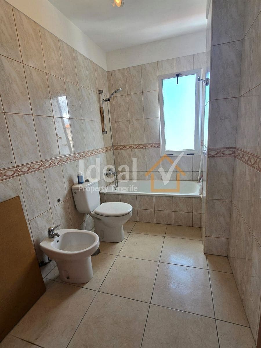 Ático de 2 habitaciones en Los Abrigos en venta - 230.000 € (Ref: 9811205)