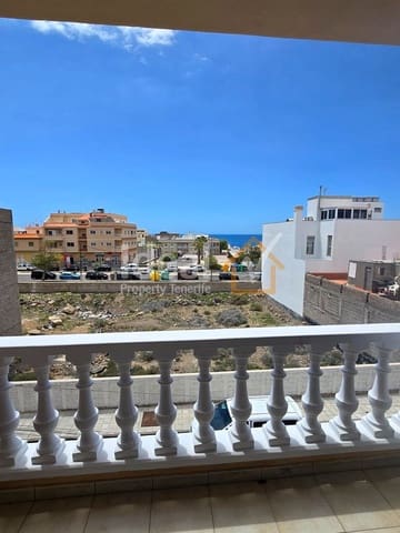 2 slaapkamer Penthouse te koop in Los Abrigos, Granadilla de Abona - € 230.000 (Ref: 9811205)