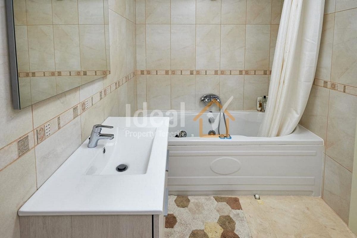 3 bedroom Penthouse for sale in Golf del Sur with pool - € 470,000 (Ref: 9811206)