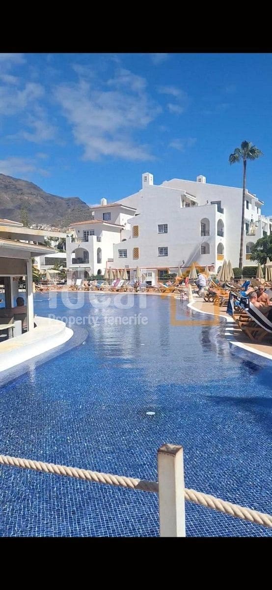 Studio till salu i Costa Adeje med pool - 295 000 € (Ref: 9811207)