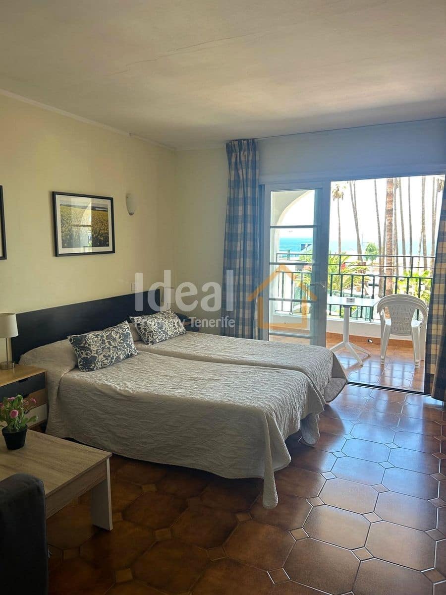 Studio till salu i Costa Adeje med pool - 295 000 € (Ref: 9811207)