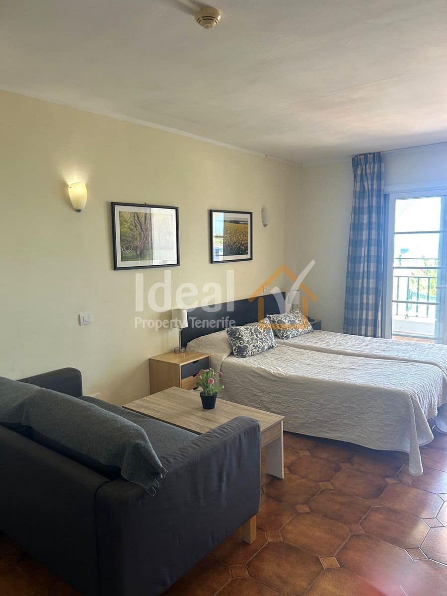 Studio till salu i Costa Adeje med pool - 295 000 € (Ref: 9811207)