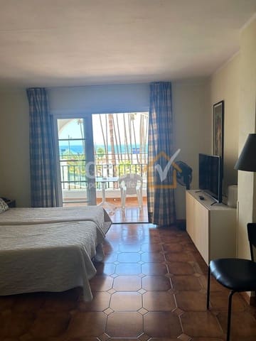 Studio till salu i Costa Adeje, Adeje med pool - 295 000 € (Ref: 9811207)