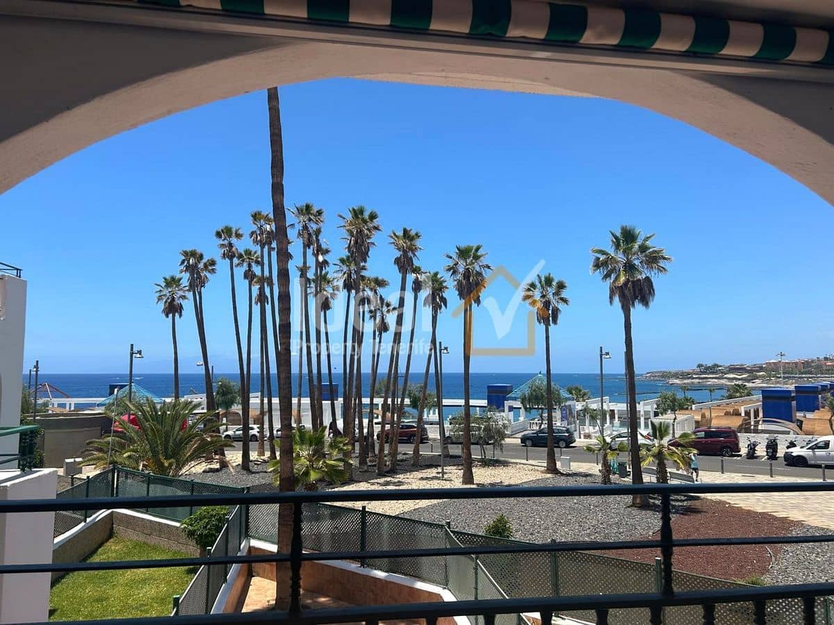 Studio till salu i Costa Adeje med pool - 295 000 € (Ref: 9811207)