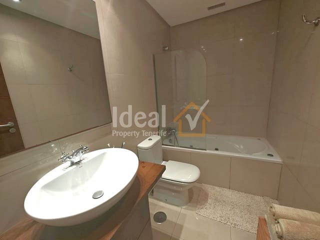 1 sypialnia Apartament na sprzedaż w Playa Paraiso, Adeje z basenem garażem - 325 000 € (Ref: 9811208)