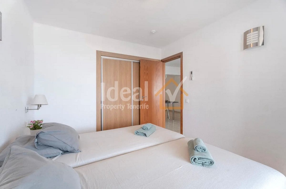 1 bedroom Apartment for sale in Costa Adeje with pool - € 320,000 (Ref: 9821986)