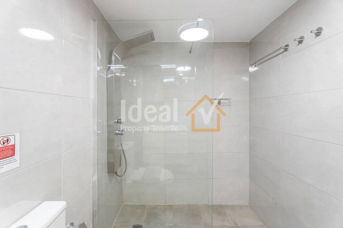 1 bedroom Apartment for sale in Costa Adeje with pool - € 320,000 (Ref: 9821986)