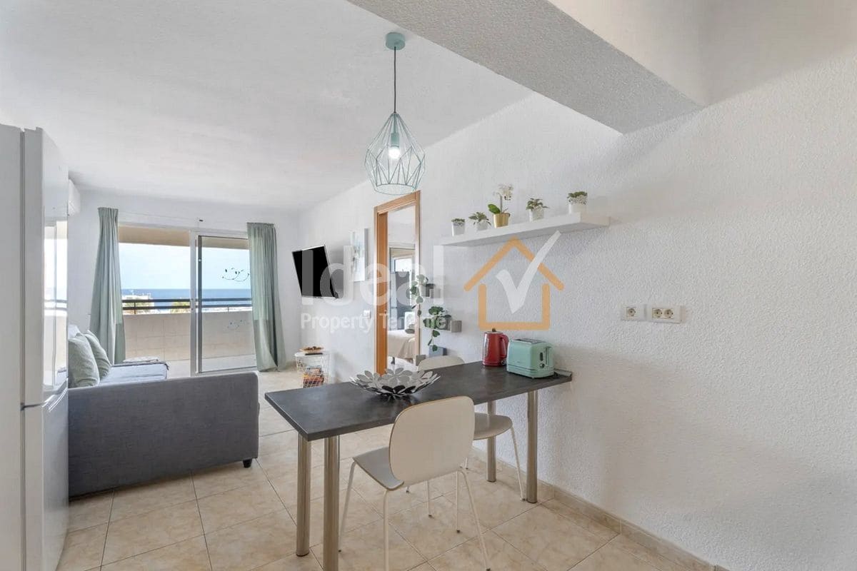 1 bedroom Apartment for sale in Costa Adeje with pool - € 320,000 (Ref: 9821986)