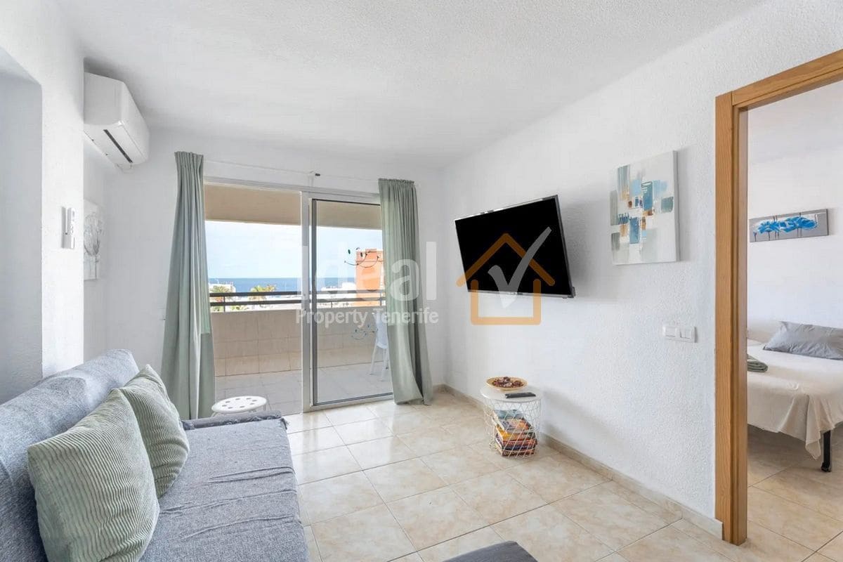 1 bedroom Apartment for sale in Costa Adeje with pool - € 320,000 (Ref: 9821986)