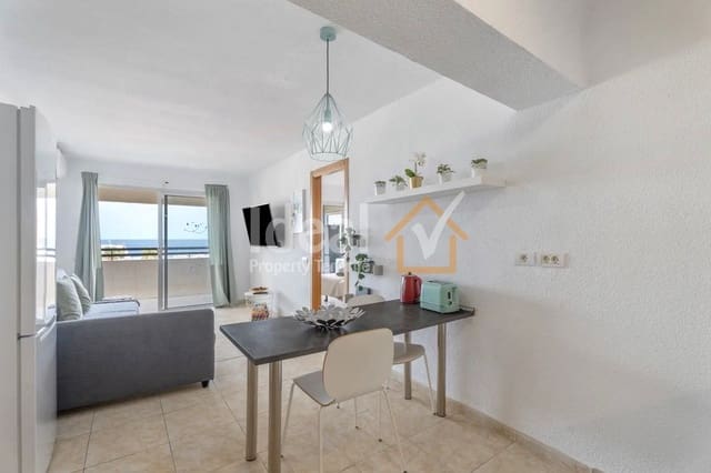 1 chambre Appartement à vendre à Costa Adeje, Adeje avec piscine - 320 000 € (Ref: 9821986)