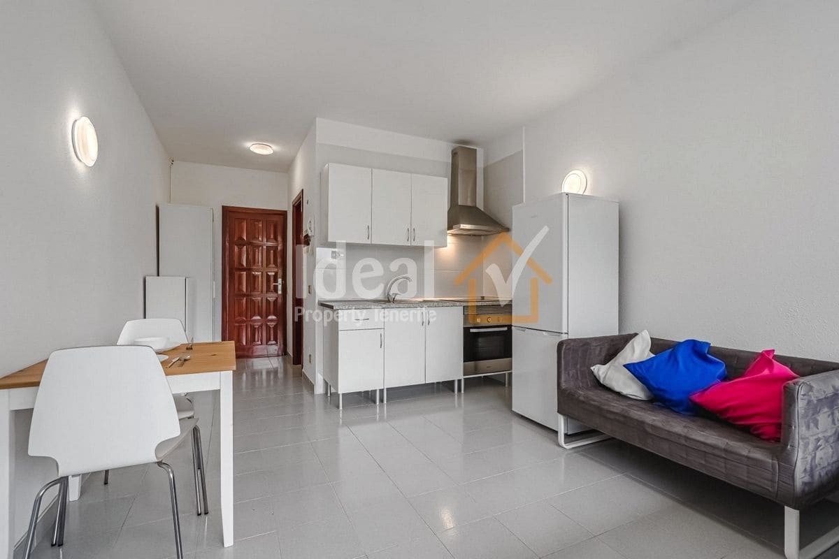 Studio for sale in Puerto de la Cruz - € 240,000 (Ref: 9821987)
