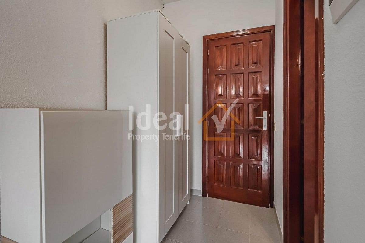 Studio for sale in Puerto de la Cruz - € 240,000 (Ref: 9821987)
