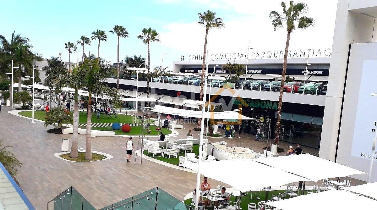 1 bedroom Apartment for sale in Los Cristianos with garage - € 380,000 (Ref: 9838876)