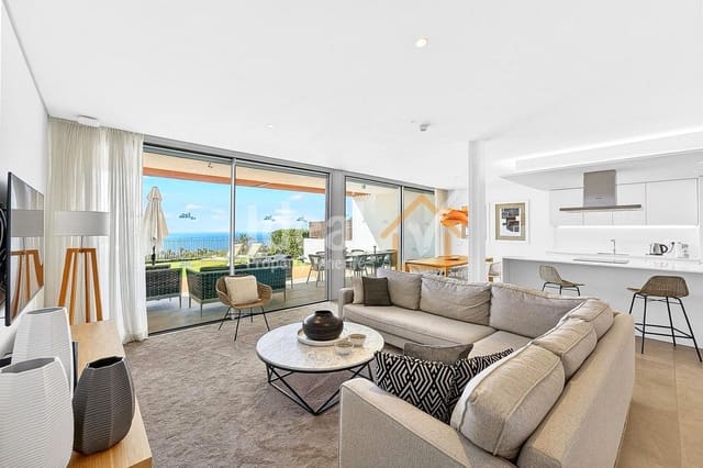 3 chambre Appartement à vendre à Guía de Isora avec piscine garage - 1 690 000 € (Ref: 9866453)