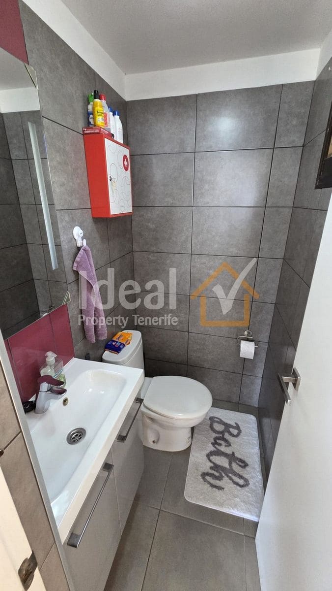 2 sypialnia Dom blizniak na sprzedaż w Los Gigantes z basenem garażem - 495 000 € (Ref: 9893685)