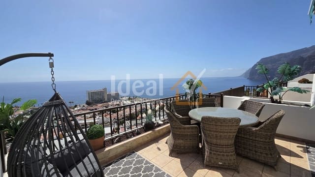 2 sypialnia Dom blizniak na sprzedaż w Los Gigantes, Santiago del Teide z basenem garażem - 495 000 € (Ref: 9893685)