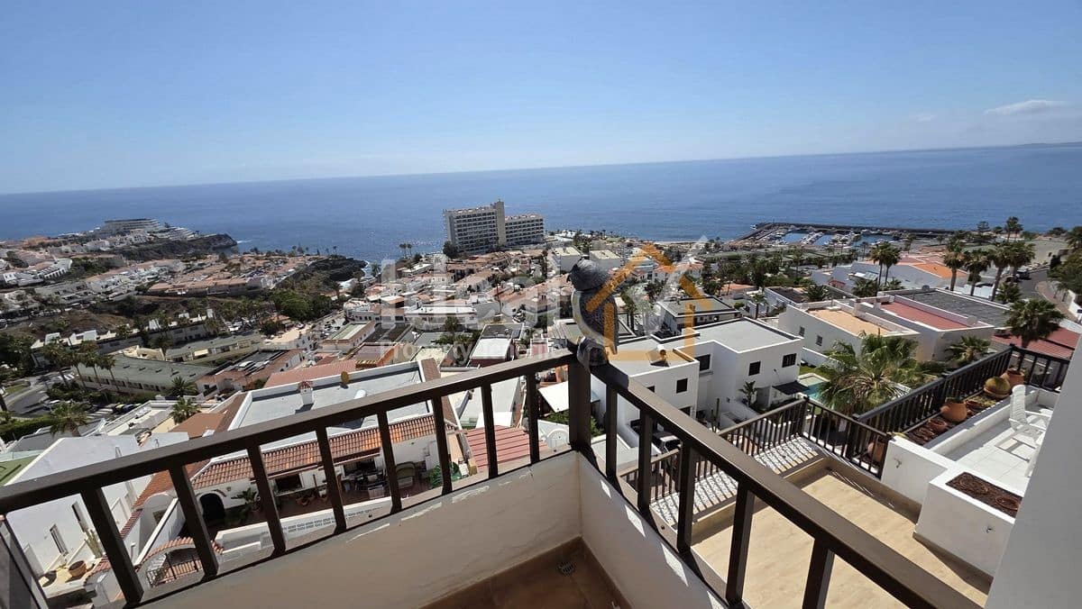 2 sypialnia Dom blizniak na sprzedaż w Los Gigantes z basenem garażem - 495 000 € (Ref: 9893685)