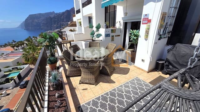 2 sypialnia Dom blizniak na sprzedaż w Los Gigantes, Santiago del Teide z basenem garażem - 495 000 € (Ref: 9893685)