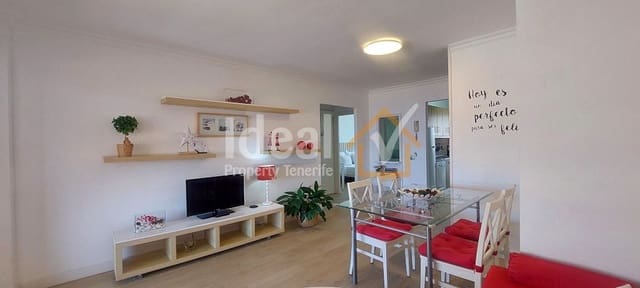 Apartamento de 2 habitaciones en Los Cristianos, Arona en venta con piscina - 490.000 € (Ref: 9895729)