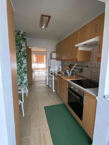 Apartamento de 2 habitaciones en Los Cristianos, Arona en venta con piscina - 490.000 € (Ref: 9895729)
