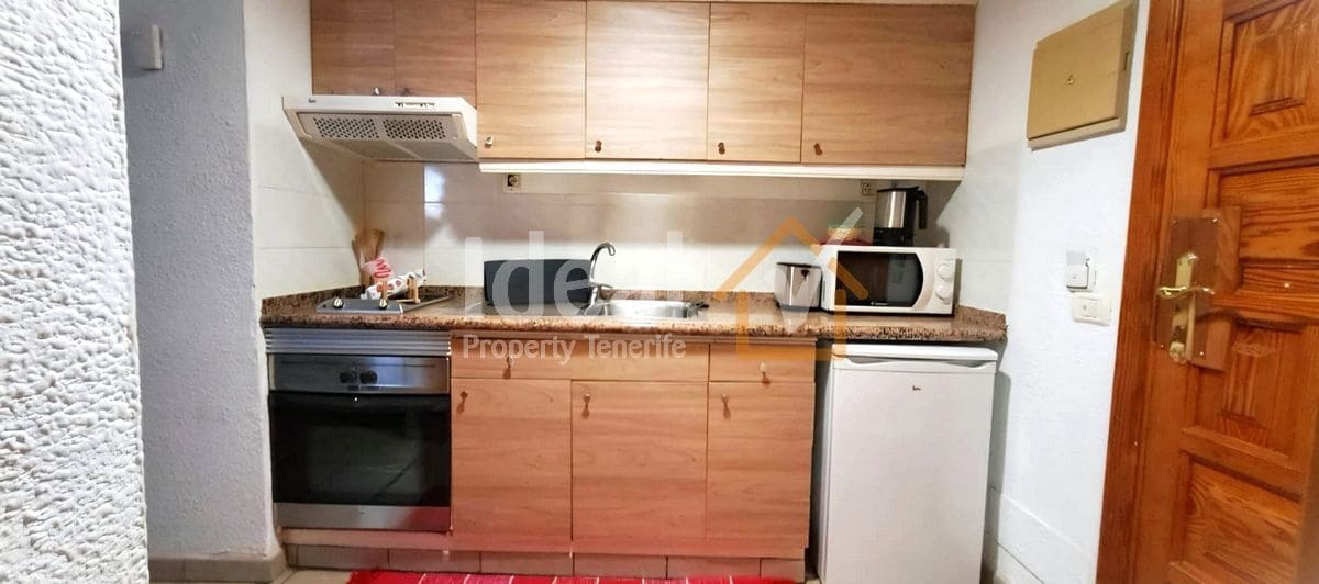 Estudio en Los Cristianos en venta con piscina - 178.000 € (Ref: 9906820)