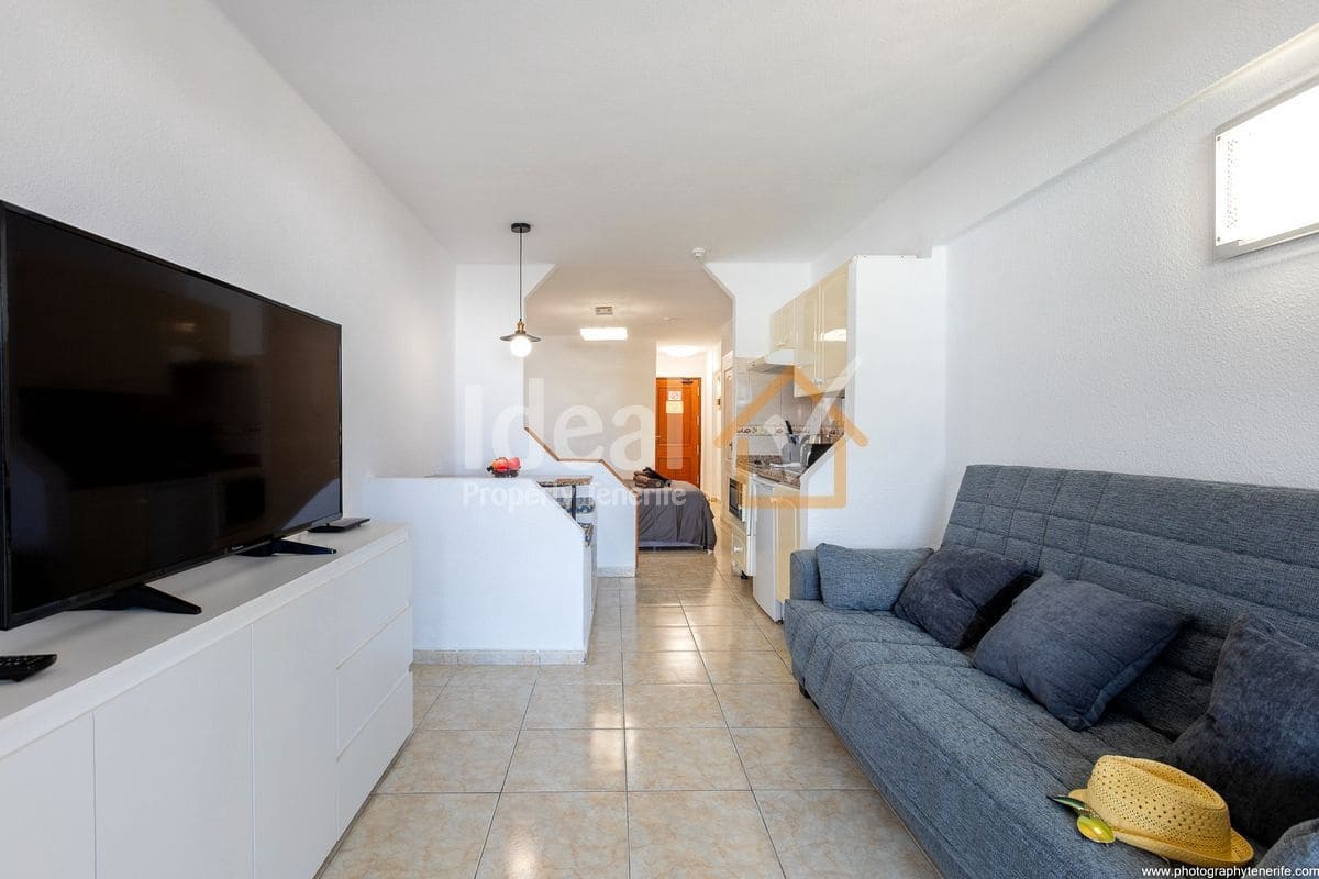 Studio zu verkaufen in Costa Adeje mit Pool - 210.000 € (Ref: 9923187)