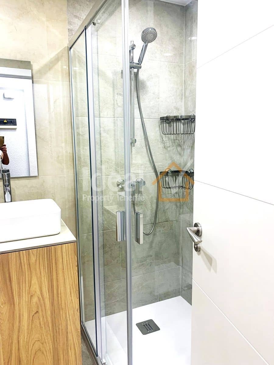 Studio zu verkaufen in Costa Adeje mit Pool - 210.000 € (Ref: 9923187)