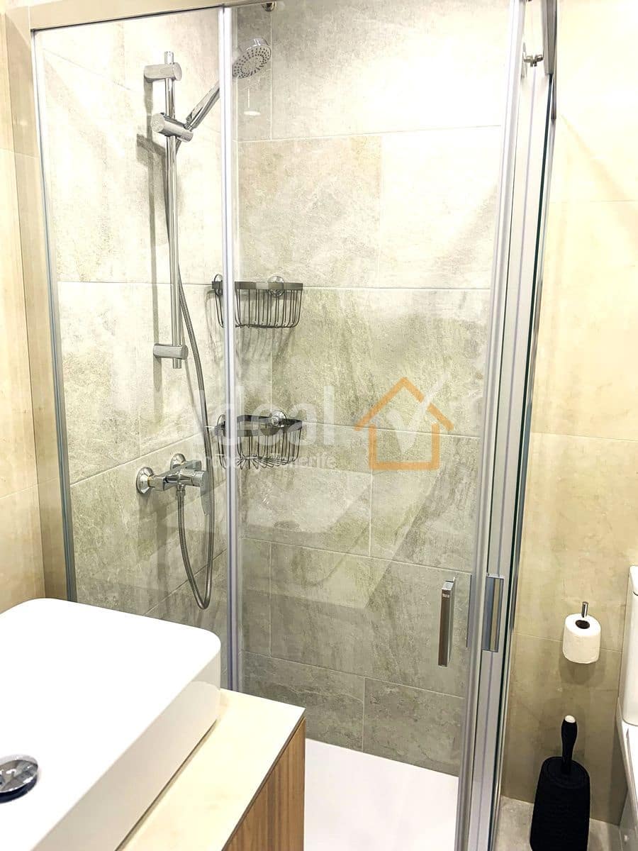 Studio zu verkaufen in Costa Adeje mit Pool - 210.000 € (Ref: 9923187)