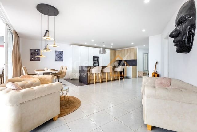 3 soveværelse Lejlighed til salg i Torviscas, Adeje med swimmingpool garage - € 715.000 (Ref: 9932794)