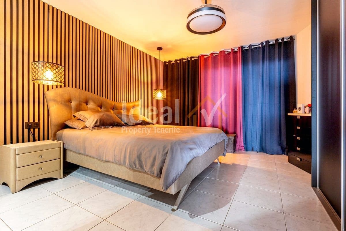 3 bedroom Apartment for sale in Torviscas with pool garage - € 715,000 (Ref: 9932794)