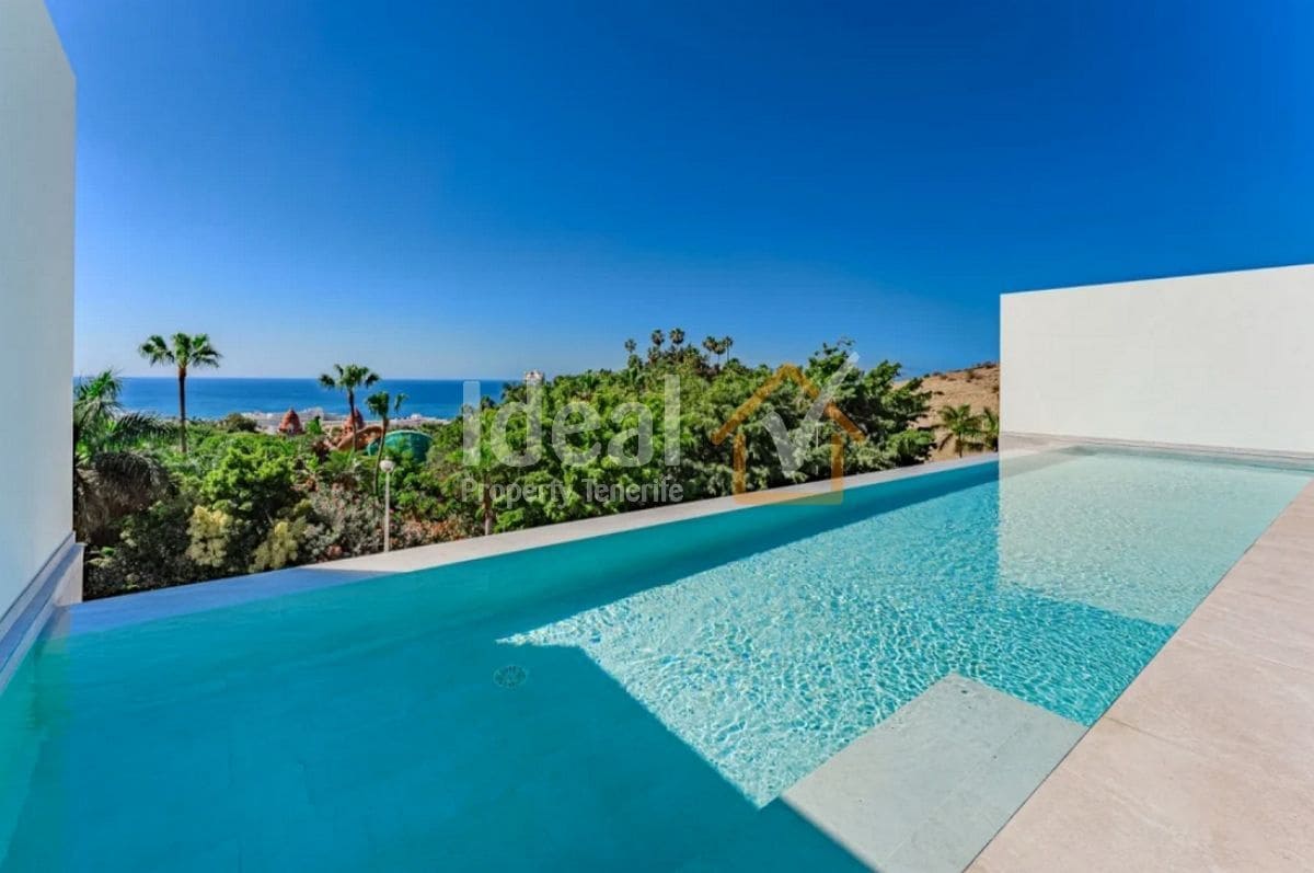 3 soveværelse Villa til salg i Costa Adeje med swimmingpool garage - € 3.810.000 (Ref: 9996598)