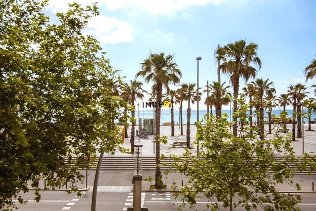   2 soveværelse   ferieLejlighed i Barcelona by   - € 1.490 (Ref: 4839794)