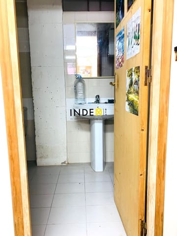 Erhverv til salg i Sitges - € 120.000 (Ref: 4839808)