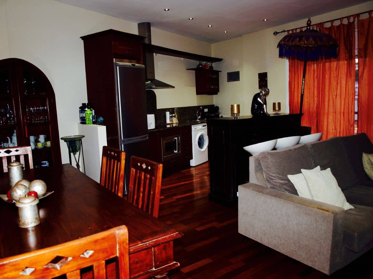 6 soveværelse Villa til salg i Sitges med swimmingpool garage - € 750.000 (Ref: 4839822)