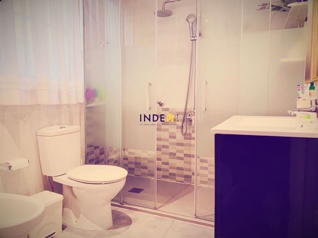 4 makuuhuone Asunto myytävänä paikassa Sitges - 570 000 € (Ref: 4839827)