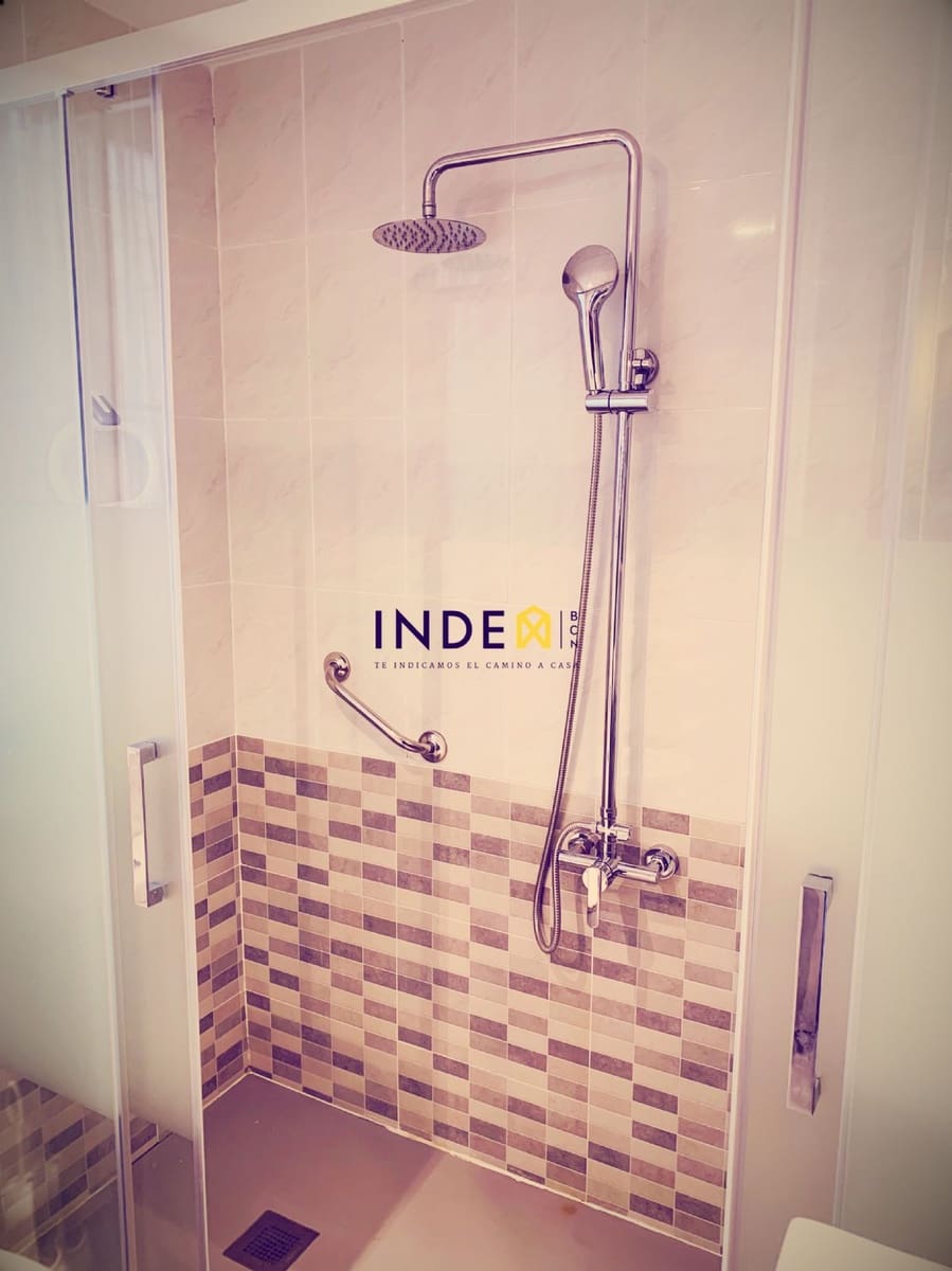 4 makuuhuone Asunto myytävänä paikassa Sitges - 570 000 € (Ref: 4839827)