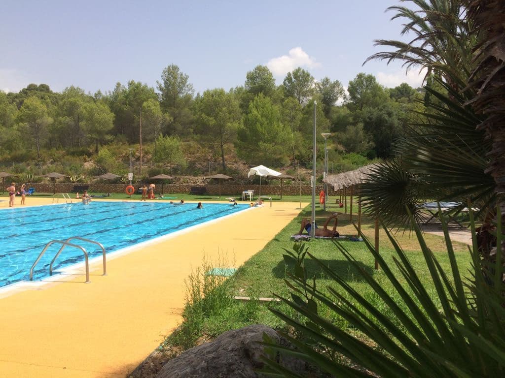 Grunde uden byggetilladelser til salg i Olivella - € 98.000 (Ref: 4839896)