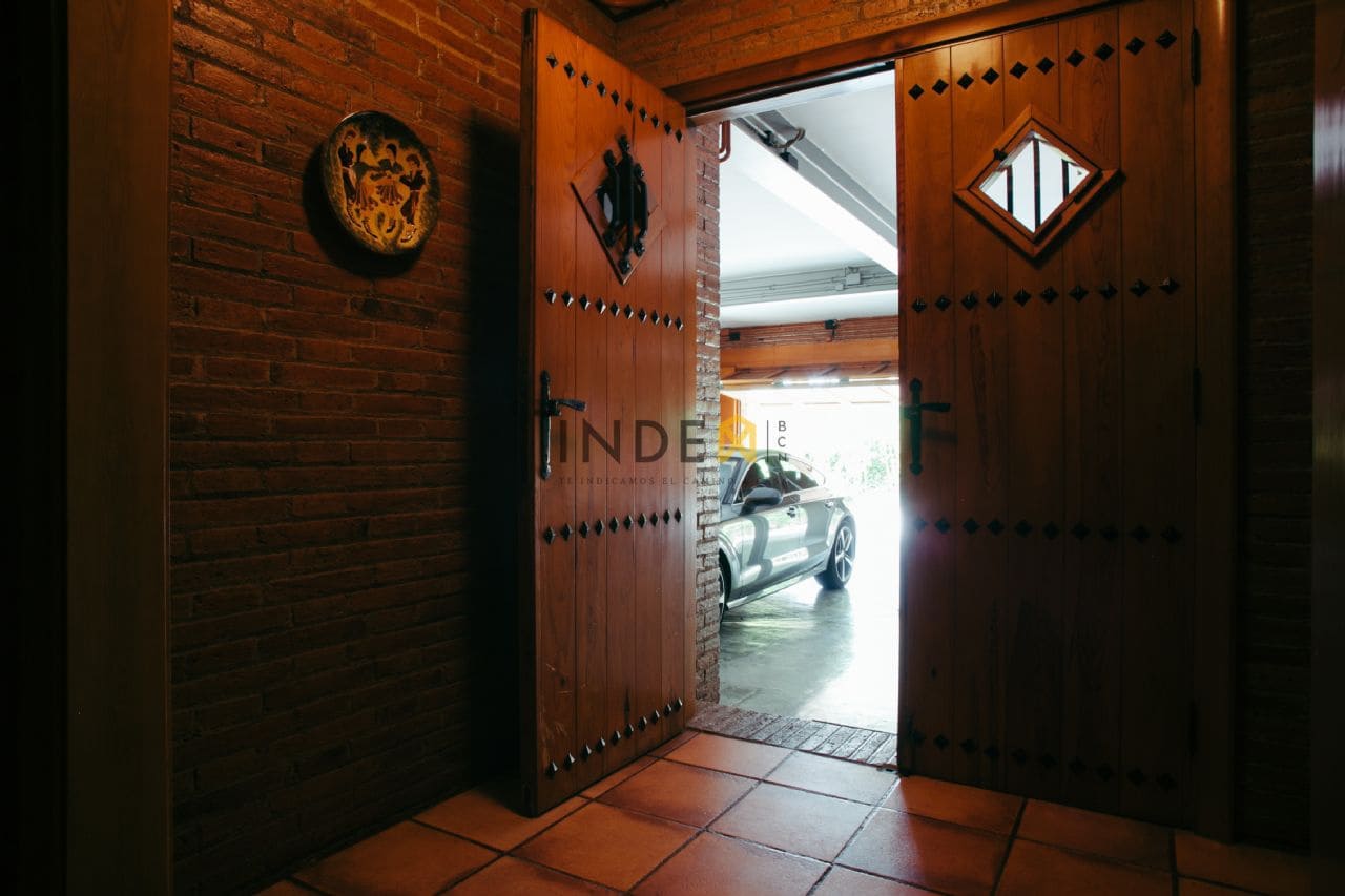 11 soveværelse Villa til salg i Begues med swimmingpool garage - € 1.600.000 (Ref: 4839912)