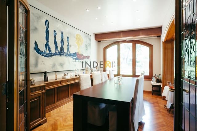 11 soverom Villa til salgs i Begues med svømmebasseng garasje - € 1 600 000 (Ref: 4839912)