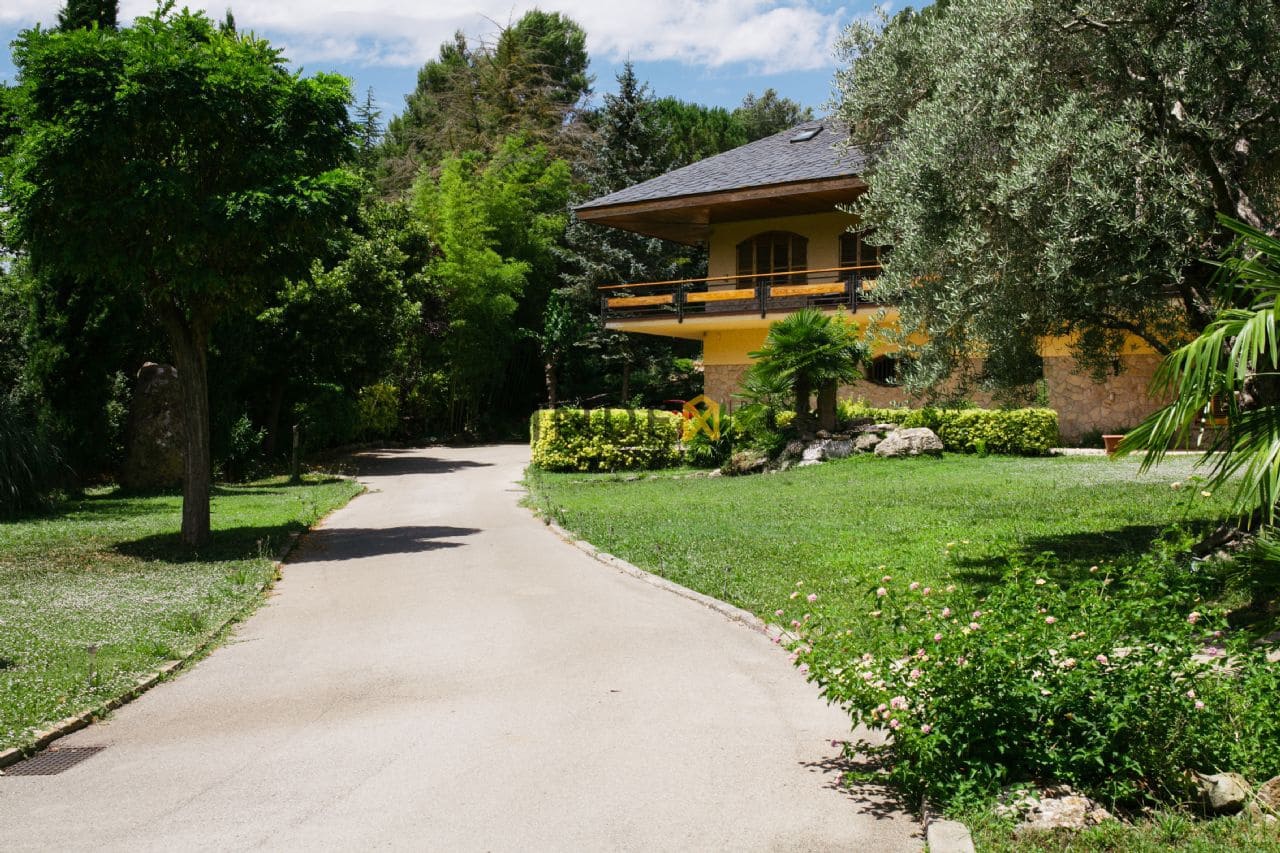 11 soveværelse Villa til salg i Begues med swimmingpool garage - € 1.600.000 (Ref: 4839912)