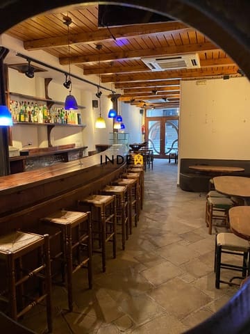 Kommersiell til salgs i Sitges - € 252 000 (Ref: 6716403)