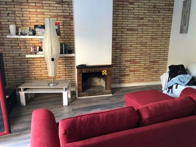 2 bedroom Villa for rent in Sant Pere de Ribes with pool garage - € 1,700 (Ref: 7049311)