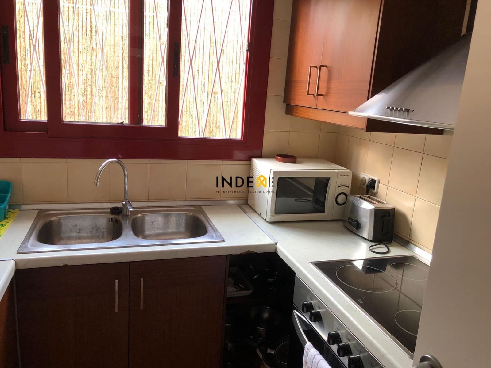 2 soveværelse Villa til leje i Sant Pere de Ribes med swimmingpool garage - € 1.700 (Ref: 7049311)