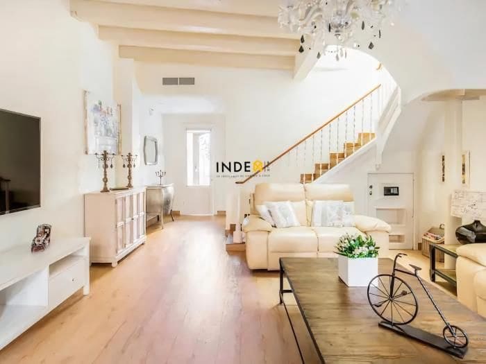 4 sypialnia Willa na sprzedaż w Sitges - 795 000 € (Ref: 7557290)