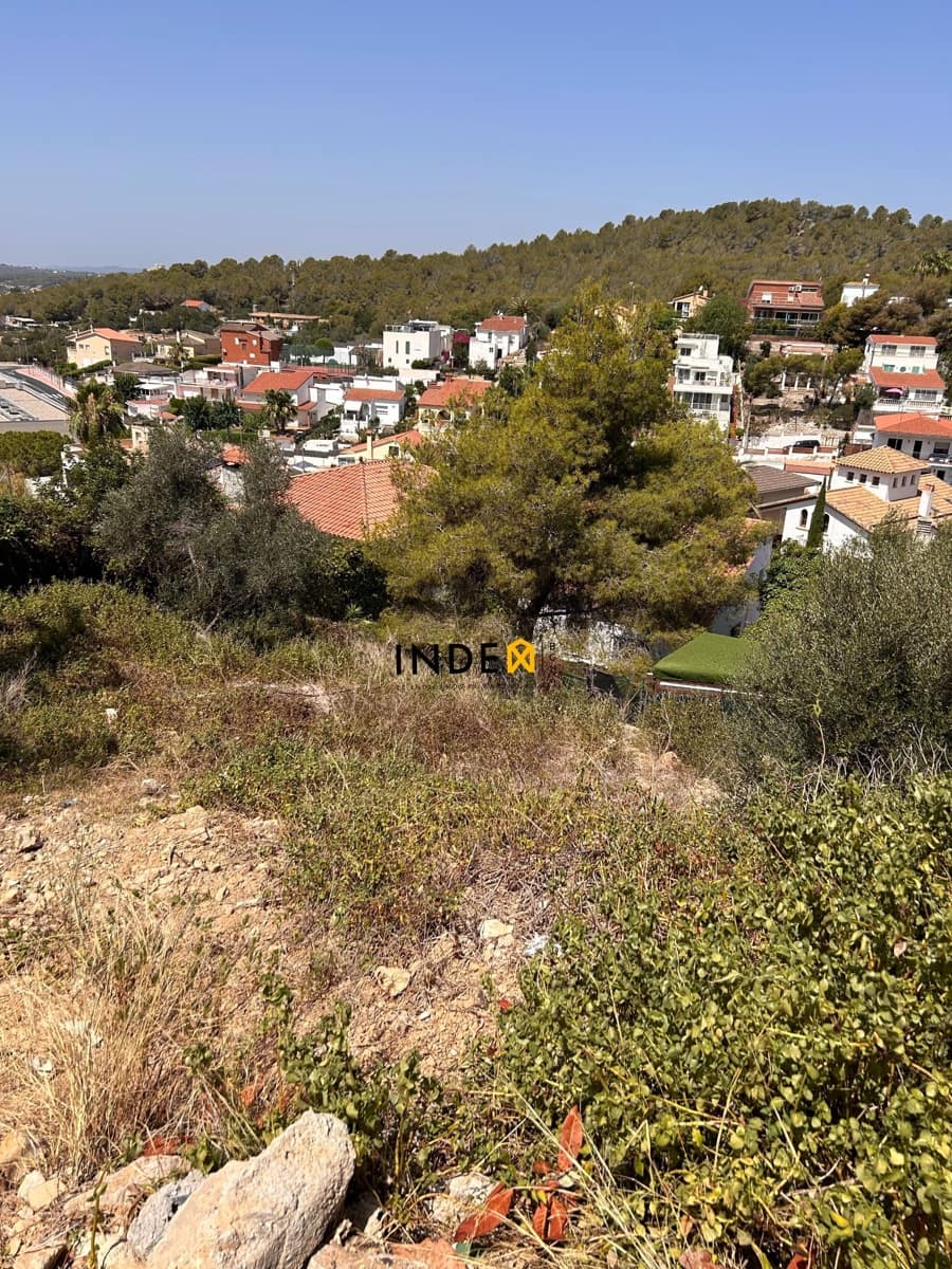 Grunde uden byggetilladelser til salg i Sitges - € 280.000 (Ref: 7702519)