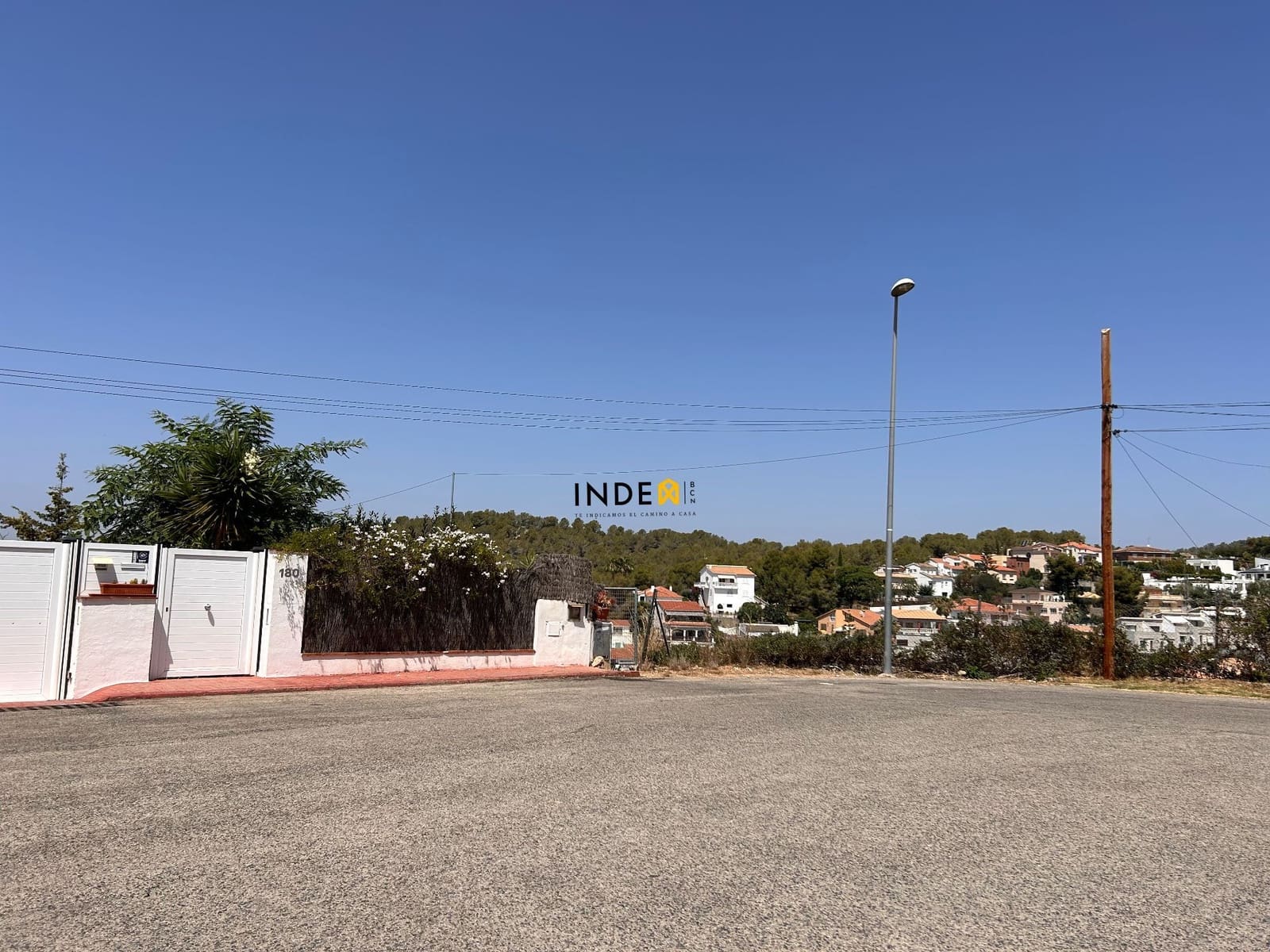 Grunde uden byggetilladelser til salg i Sitges - € 280.000 (Ref: 7702519)