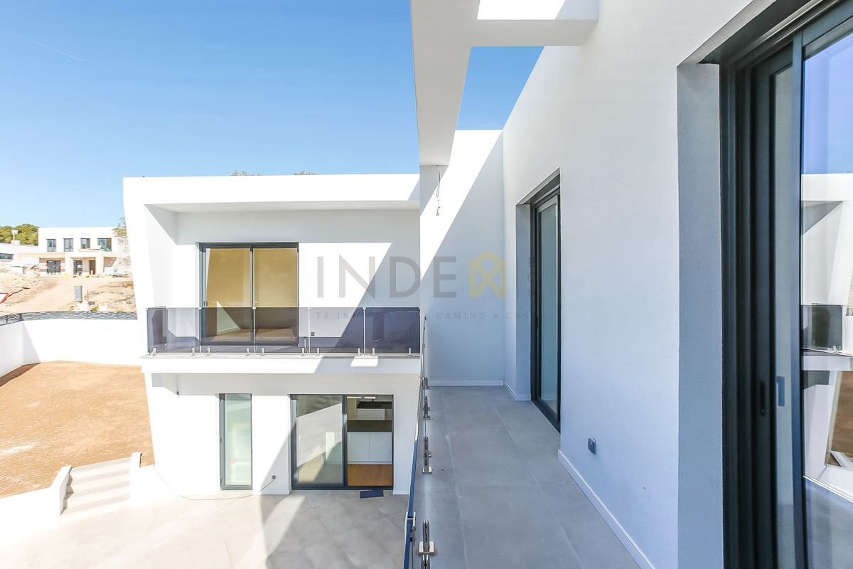 5 soveværelse Villa til salg i Sant Pere de Ribes med swimmingpool garage - € 1.100.000 (Ref: 7792546)