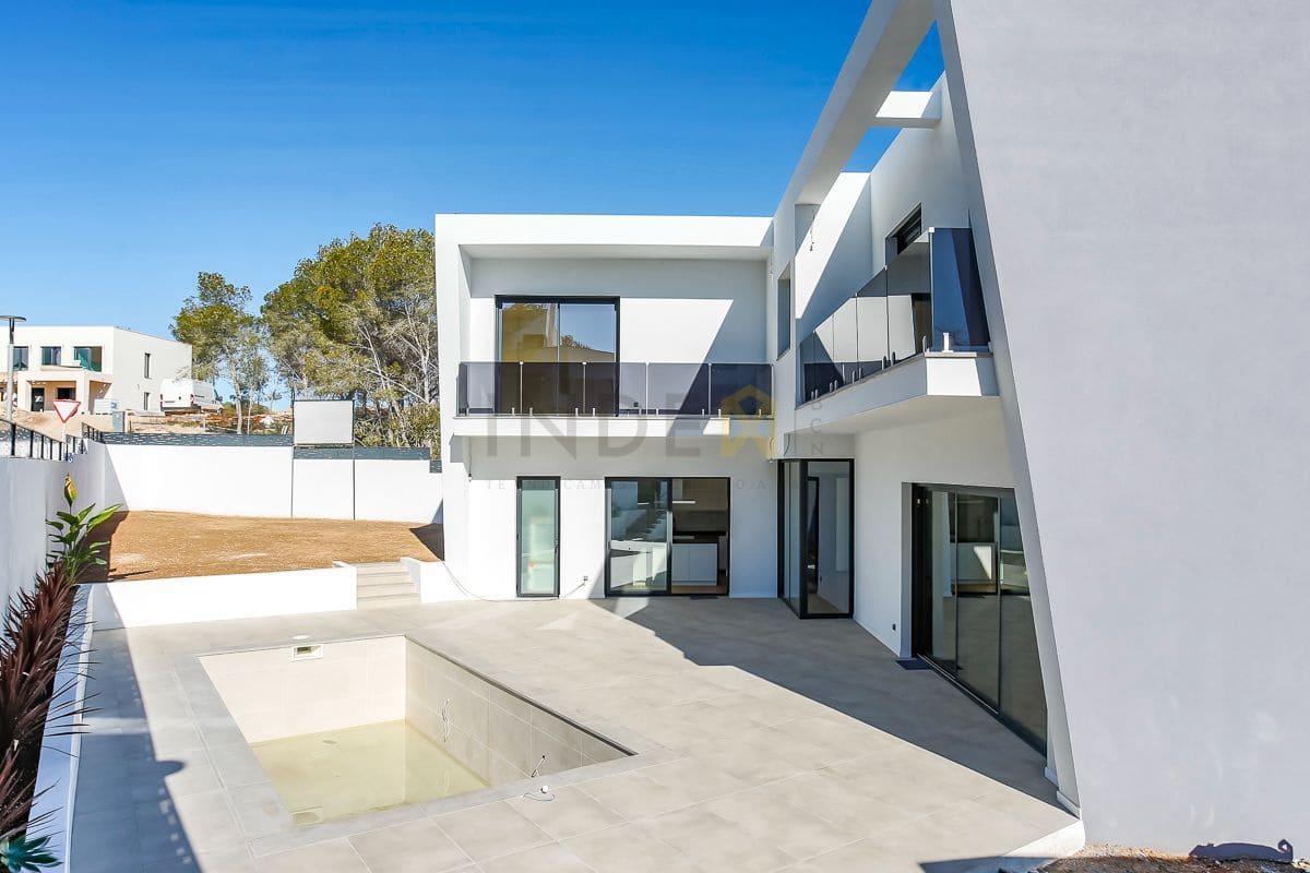 5 soveværelse Villa til salg i Sant Pere de Ribes med swimmingpool garage - € 1.100.000 (Ref: 7792546)
