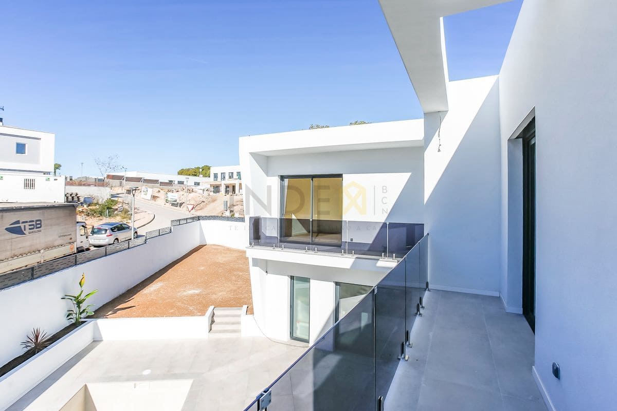 5 soveværelse Villa til salg i Sant Pere de Ribes med swimmingpool garage - € 1.100.000 (Ref: 7792546)