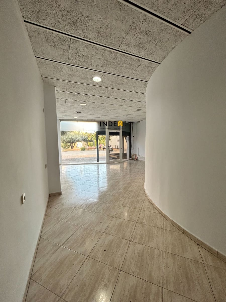 Kommersiell til salgs i Sitges - € 178 000 (Ref: 7818552)